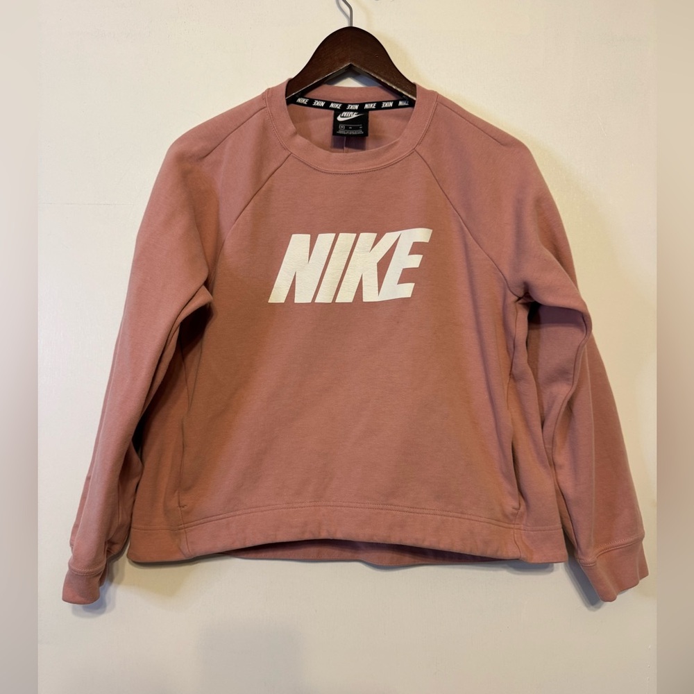 Nike Women's Dusty Rose Crewneck